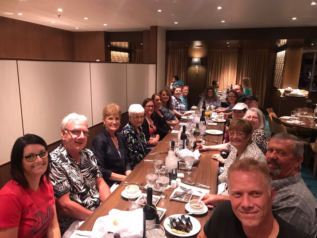 Carnival Cruise MDR Attire: Casual to Elegant&nbsp;Styles